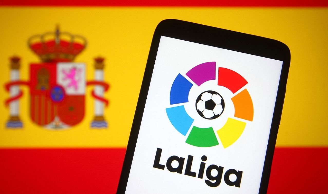 „Club din prima ligă spaniolă caută fotbalist”. O platformă a publicat anunțul de angajare: ce trebuie să trimită jucătorii interesați