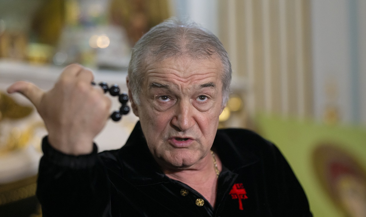 „Praf o să ne facă! Acum ne aruncă alți viruși. Vor să ne paradească!”. Gigi Becali a dezvăluit planul secret al miliardarilor lumii, care vor să subjuge oamenii de rând. EXCLUSIV