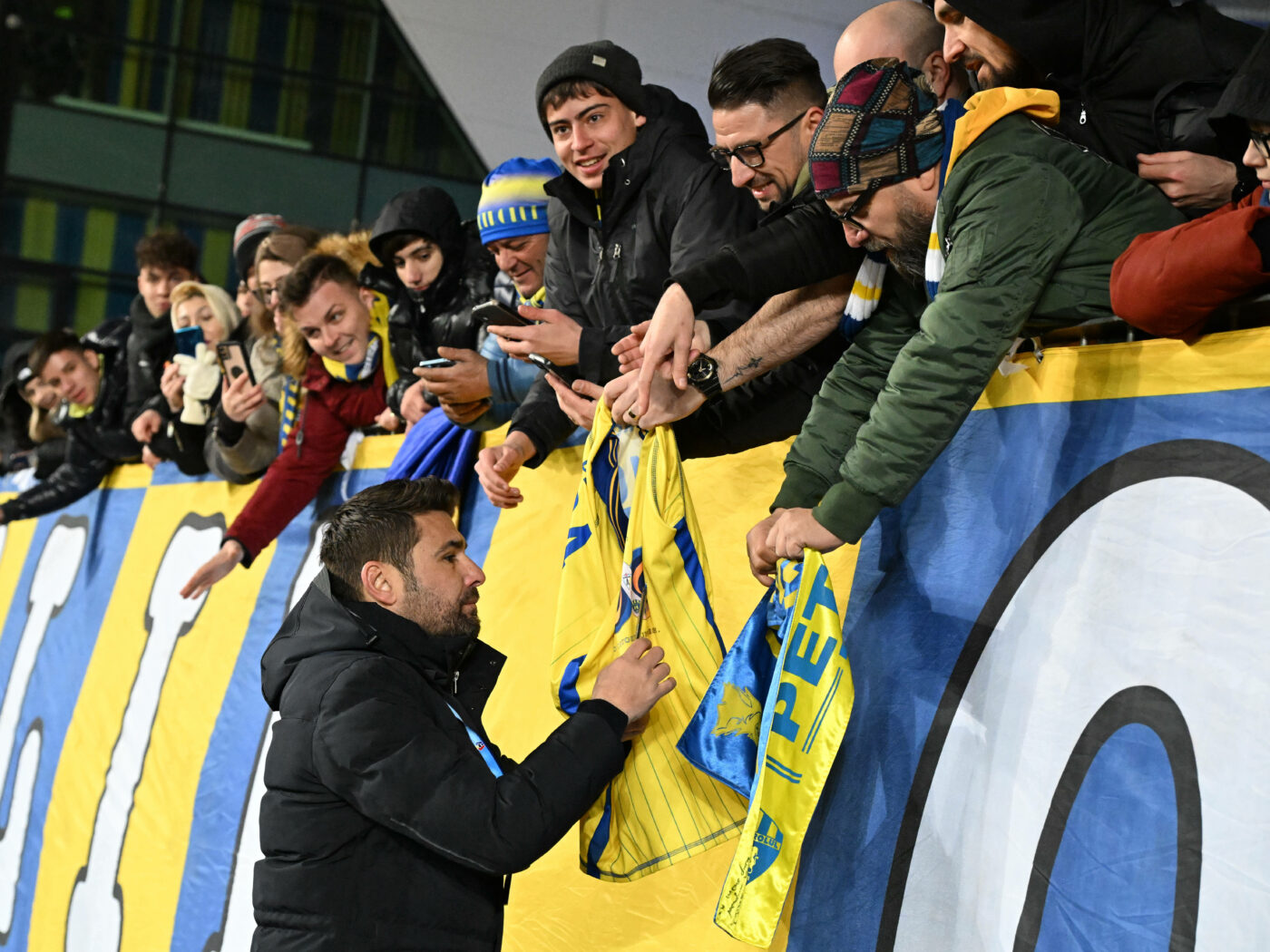 Adrian Mutu a cerut transferul de urgență al unui atacant: „Mă amuzam cu publicul. Pe cine să bag?”