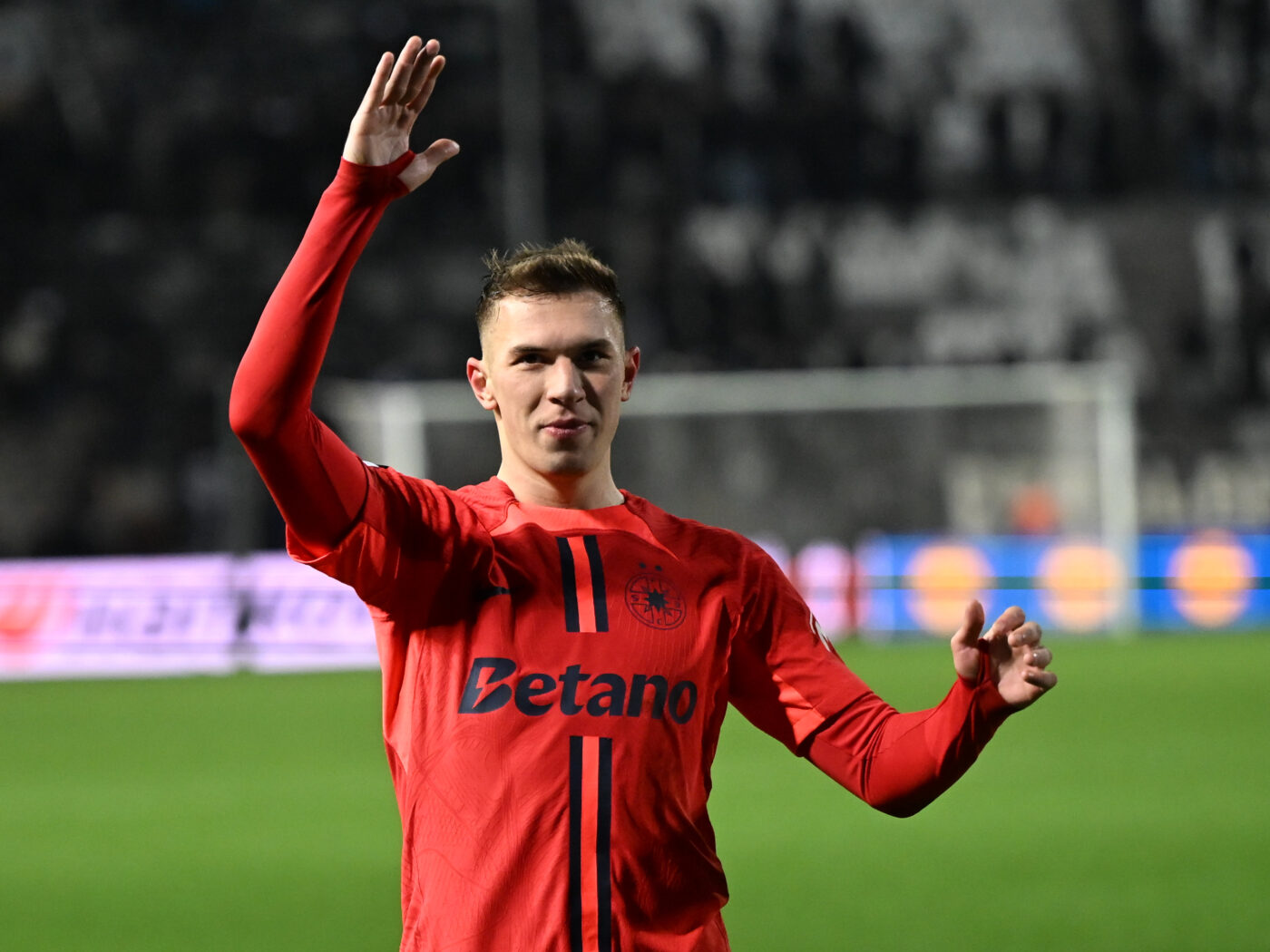 Andrei Gheorghiță, asaltat de fanii giuleștenii, după transferul la FCSB: „Am încercat să nu mai bag în seamă mesajele urâte de la ei”