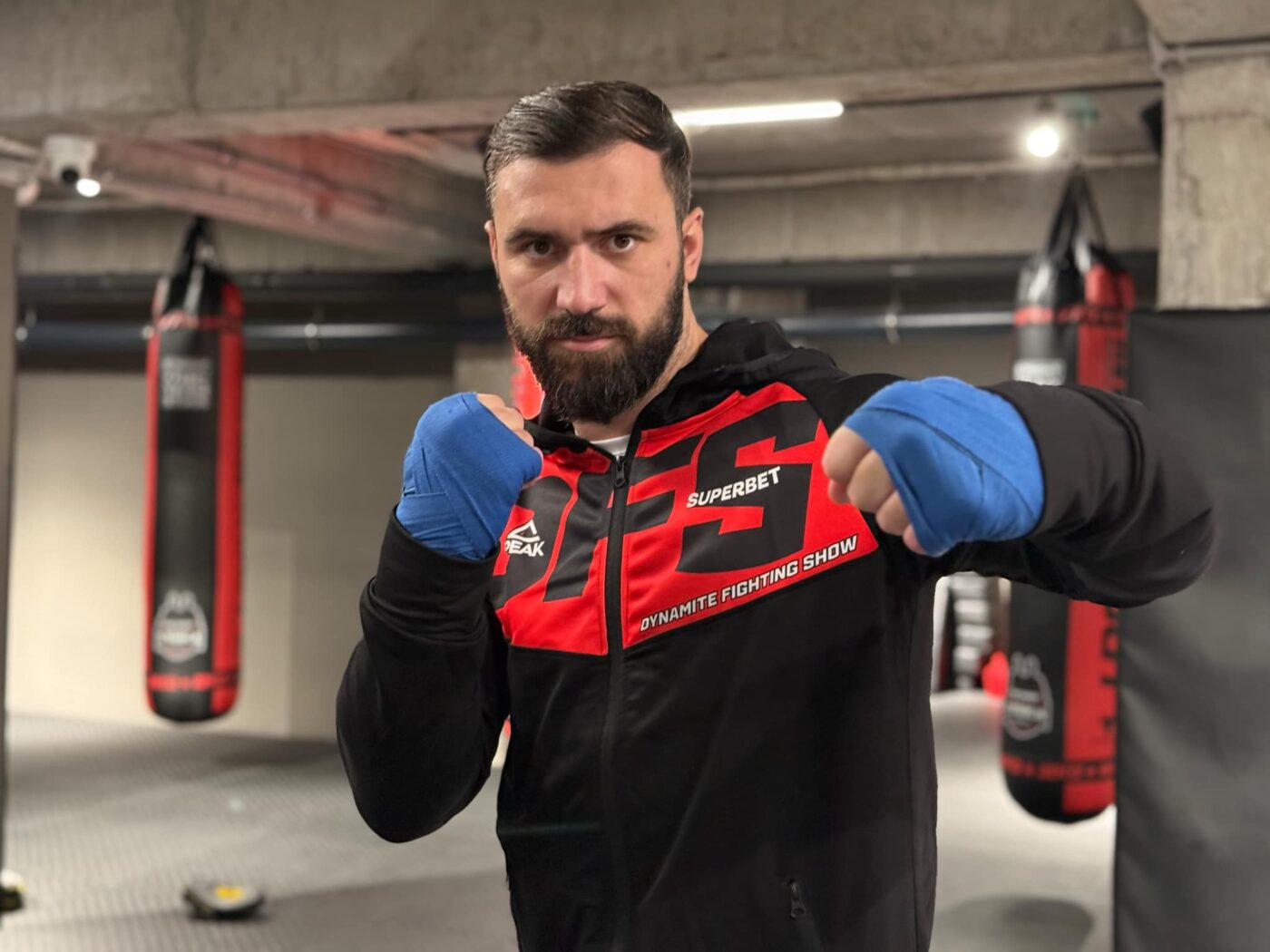 Andrei Stoica, lovitură dură înainte de meciul cu Ivan Bartek! Accidentarea gravă la antrenament îi pune cariera în pericol