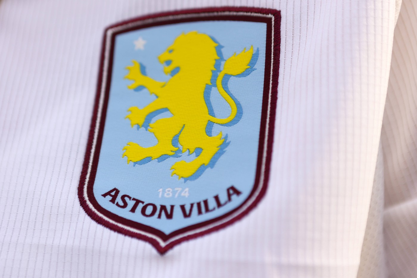 Aston Villa vrea să-l cumpere după FCSB – Manchester United. Atacantul s-a lămurit cu rolul său la echipă
