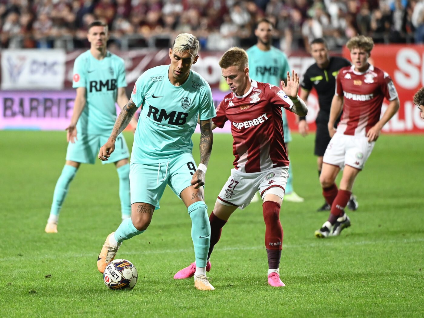 Atacantul dat afară de CFR Cluj este golgheterul Greciei și a semnat cu Olympiacos. „Am plecat dezamăgit. Nu s-a apreciat asta”. EXCLUSIV