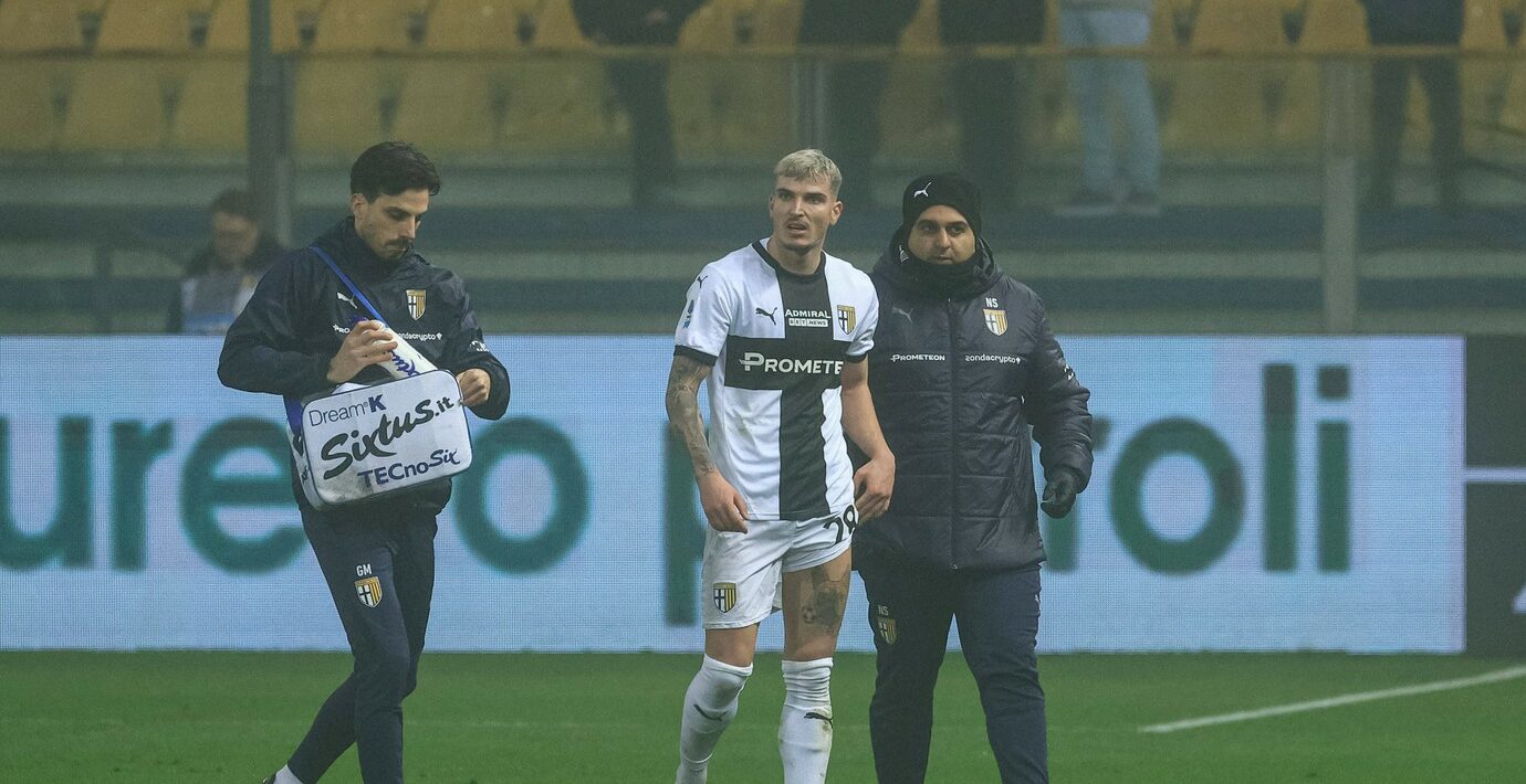 Cât va absenta de pe teren Valentin Mihăilă după accidentarea din meciul Parma – Lecce. EXCLUSIV