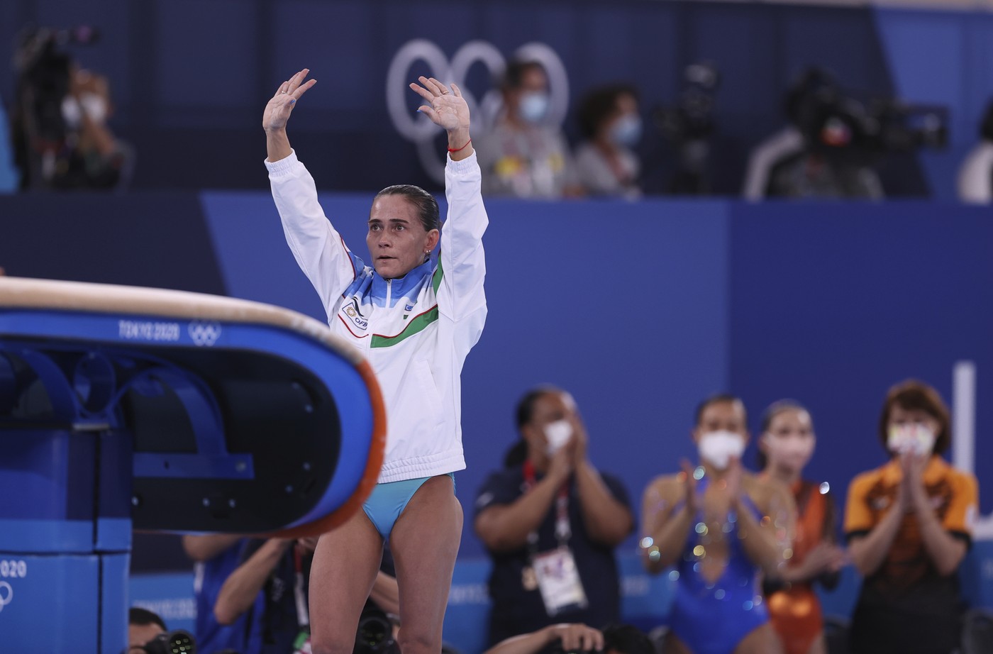 Caz fără precedent. Gimnasta Oksana Şuşovitina concurează la 50 de ani la Cupa Mondială şi vrea să participe la Jocurile Olimpice de la Los Angeles 2028, a 9-a ediție din cariera ei