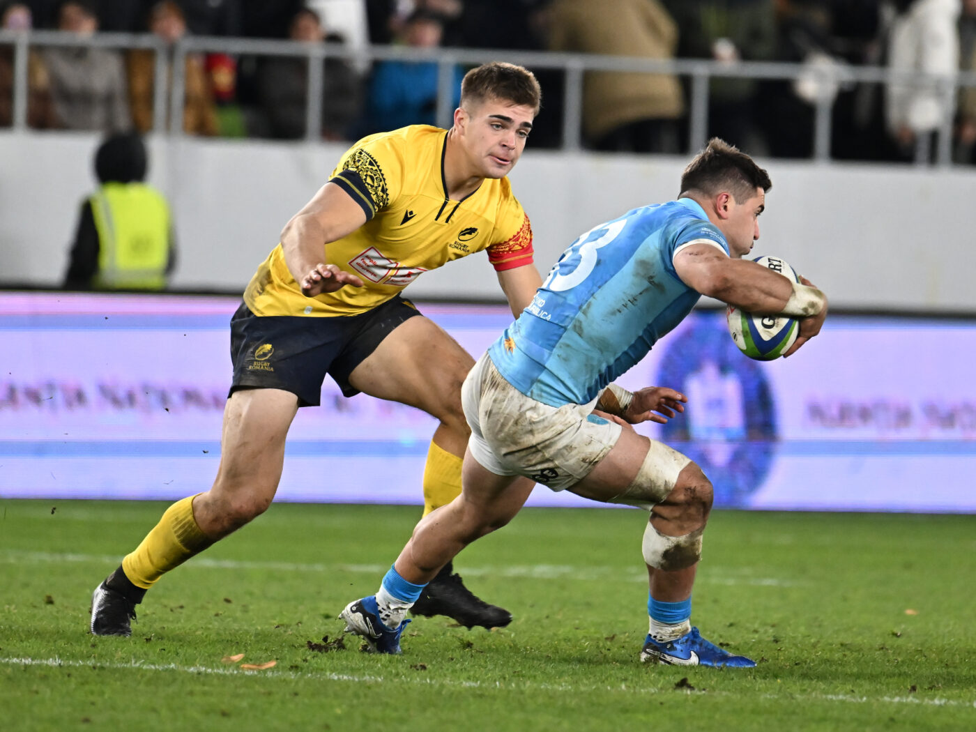 Cel mai tânăr jucător din naționala de rugby recunoaște cu durere de ce se lasă mulți colegi în acest sport: „Când îmi aduc aminte că ne plăcea foarte mult și ce frumos ne jucam. Mulți dintre ei nu au văzut o perspectivă”. VIDEO EXCLUSIV