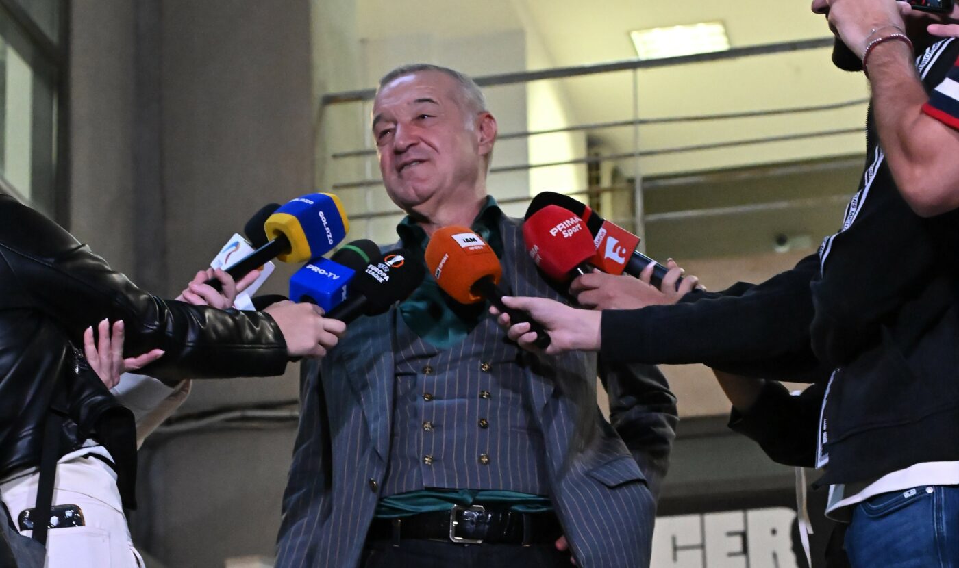 Cum a reușit Gigi Becali să îl convingă pe atacant să semneze cu FCSB, în ultimele ore de mercato! Jucătorul a acceptat imediat oferta patronului, deși totul era ca și picat