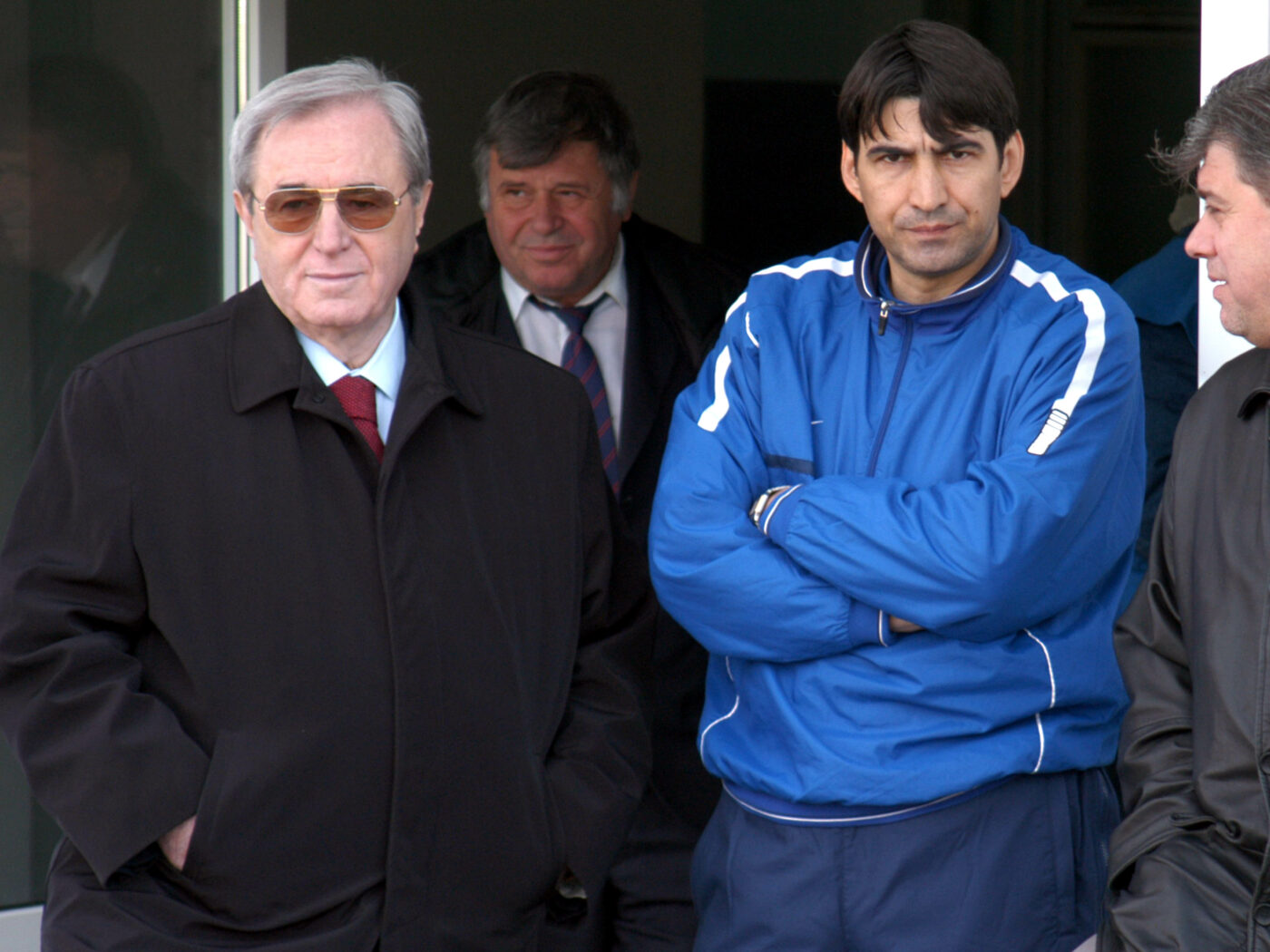 Cum erau balerinele de pe vremea lui Ceauşescu. Le-au sucit mințile fotbaliştilor: „Era bătălie pe ele! Milițienii şi securiştii veneau şi ei: Viorel Păunescu a adus-o pe Vica, avea 18 ani atunci”