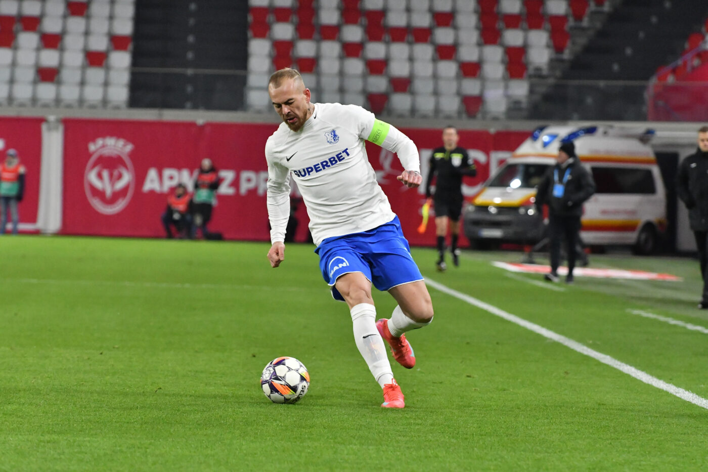 Dan Șucu vrea să aibă cel mai tare atac din Superliga. L-a pus pe Marius Șumudică să-l sune pe Gică Hagi pentru transferul imediat al lui Denis Alibec