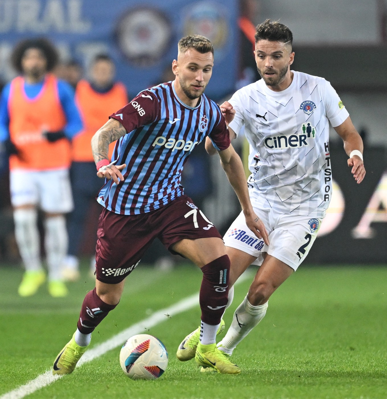 Denis Drăguş are oferta pe masă. A primit-o în ultima zi de transferuri