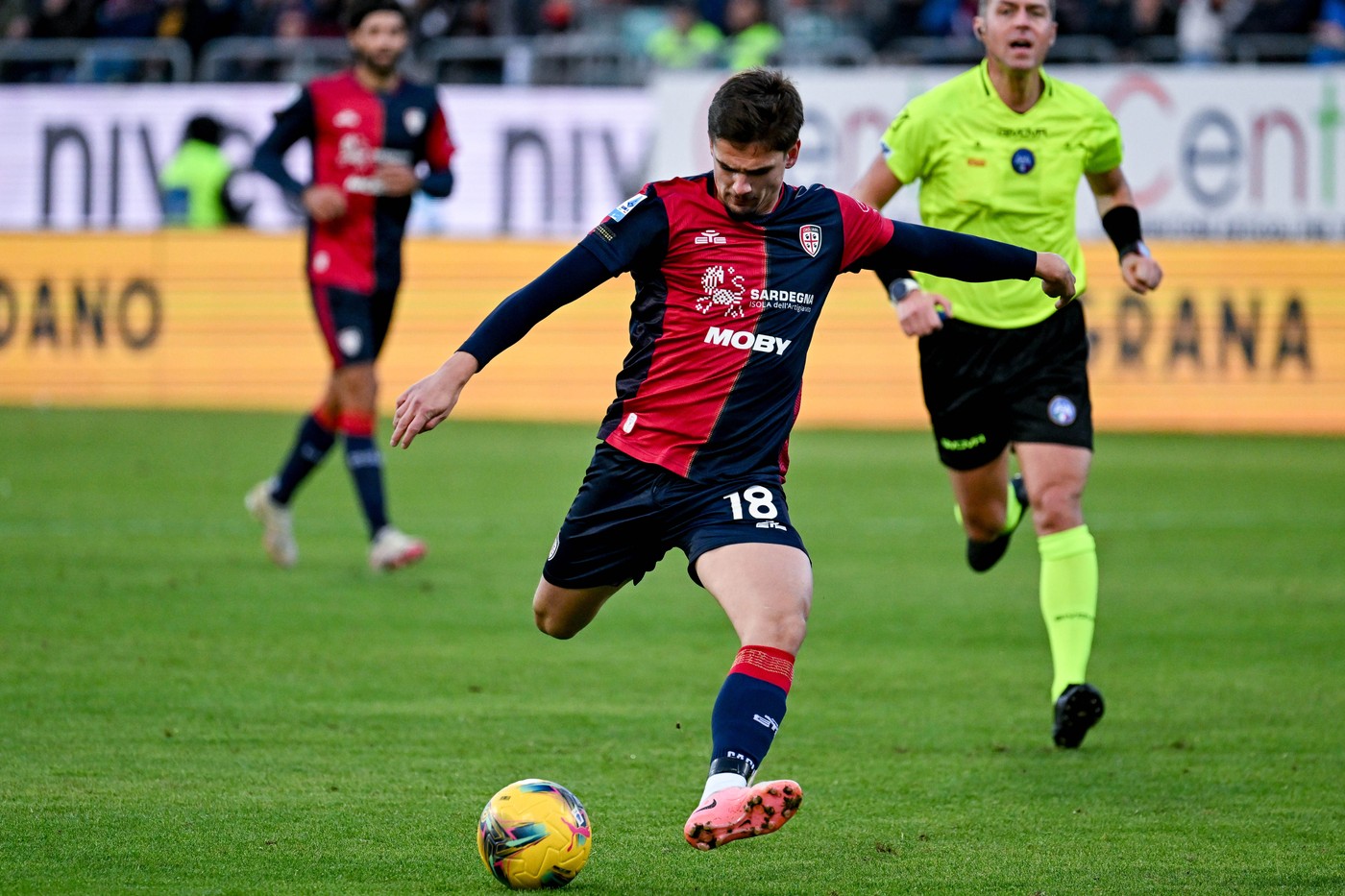 Fiorentina nu se lasă şi vrea să rezolve rapid transferul lui Răzvan Marin. Cele mai noi detalii despre afacere vin din Italia