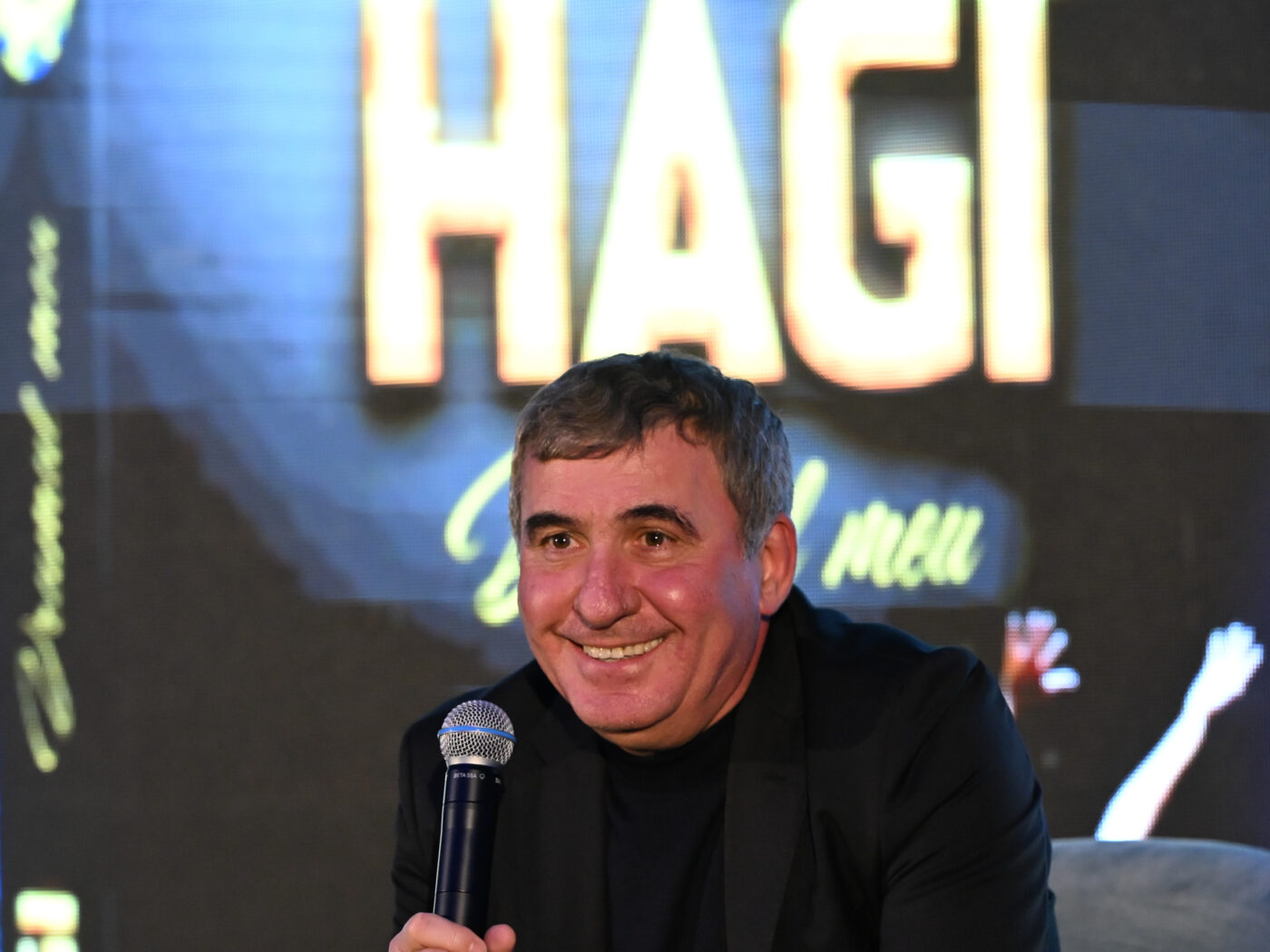 Gică Hagi a semnat cu doi fotbalişti chiar înainte de meciul cu Dinamo. Mutări importante pentru „Rege”