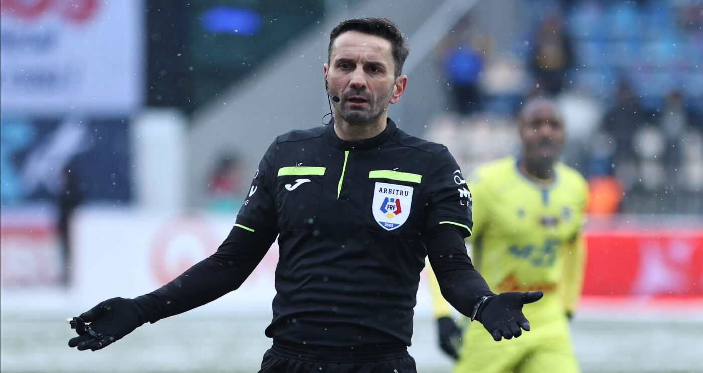 Hanca, scandal monstru cu Colțescu: a fost eliminat de arbitru, după finalul meciului Petrolul – UTA 0-1. Prahovenii au avut două goluri anulate