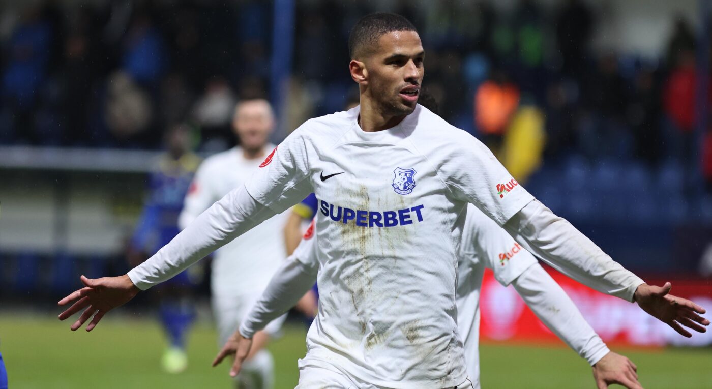 Italienii au reacționat după transferul lui Rivaldinho de la echipa lui Gică Hagi în liga a doua din China