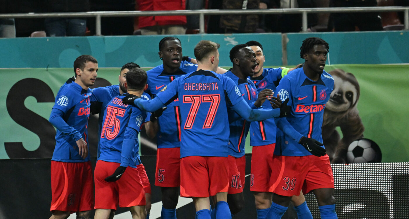 Lyon crede că joacă împotriva celor de la Steaua București. Gafa pe care au comis-o francezii înaintea meciului cu FCSB