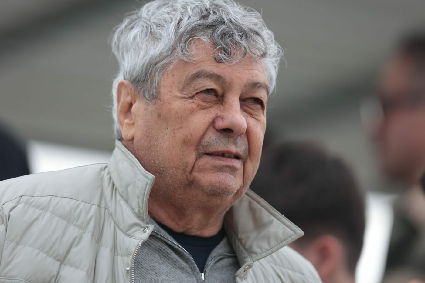 Mircea Lucescu a luat decizia. El este înlocuitorul lui Radu Drăgușin: nume absolut surprinzător, al unui fotbalist crescut la FCSB, dar care a semnat cu Chelsea Londra