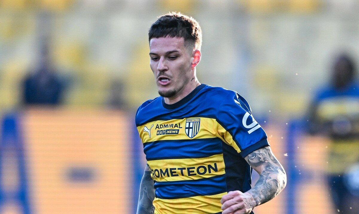 Nota primită de Dennis Man, după ce antrenorul l-a scos în minutul 35 al meciului Parma – AS Roma 0-1