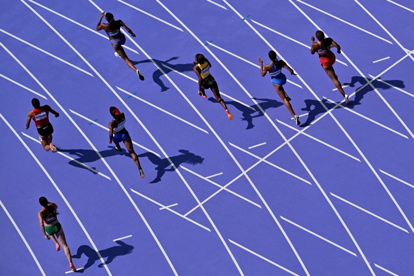 O campioană olimpică trăieşte în frică din cauza obsedaților care o urmăresc: „Vin după mine la aeroport”. Jucătoarea de tenis Coco Gauff a reacționat imediat: „Şi eu pățesc asta”