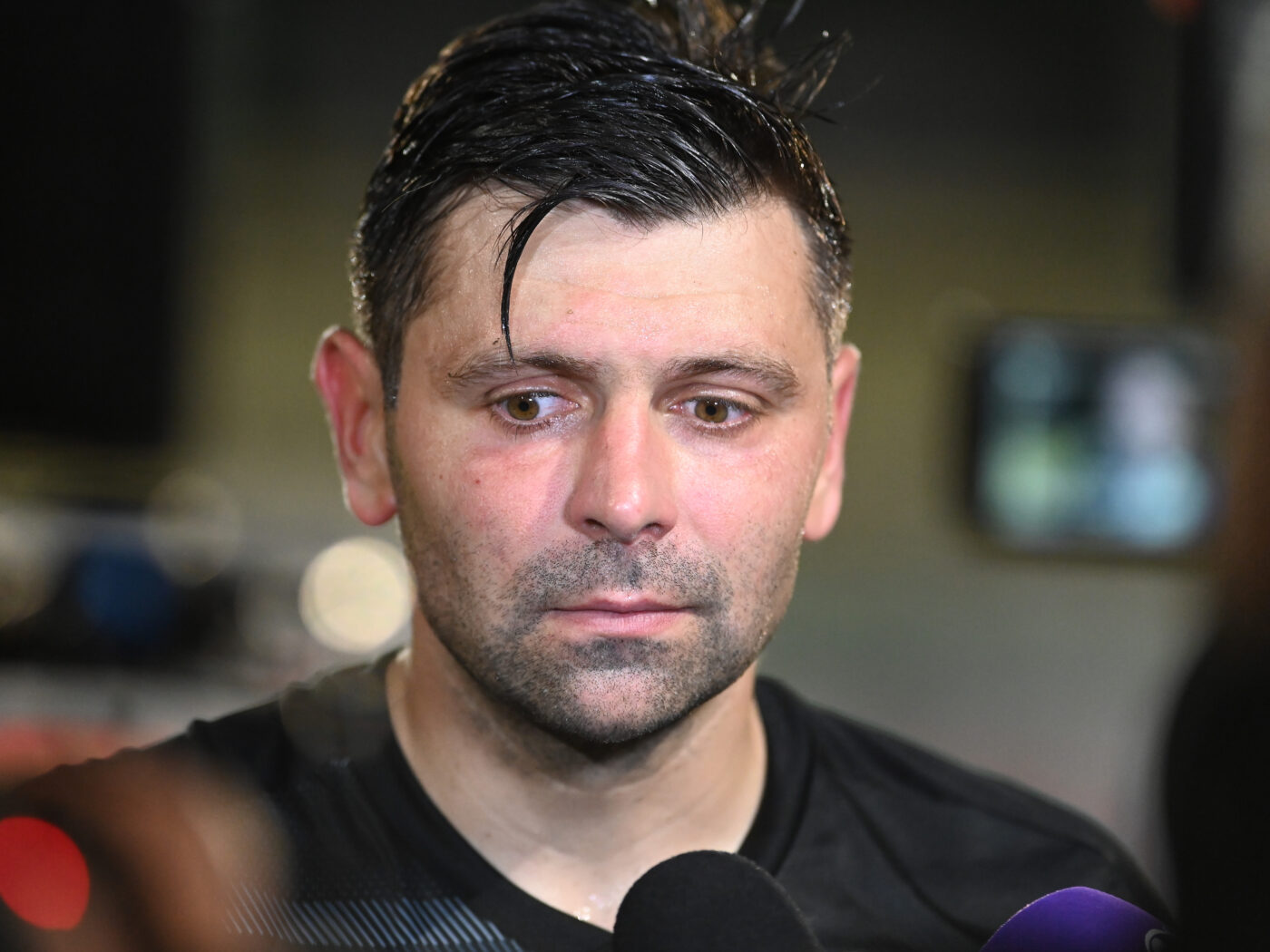 Raul-Rusescu-i-a-dat-peste-nas-lui-Gigi-