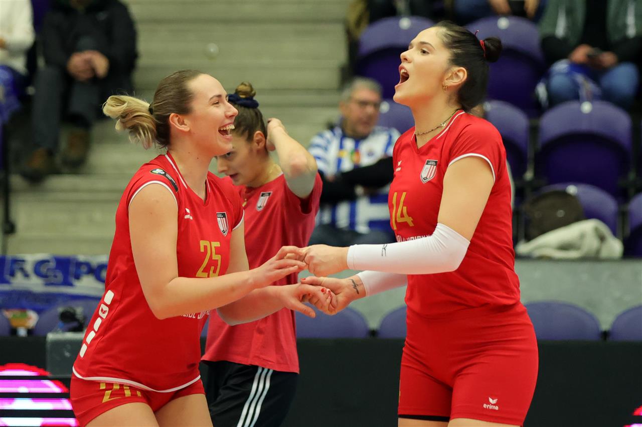 Se văd semifinalele! Alba Blaj a făcut instrucție cu Porto, 3-0 în deplasare, în Cupa CEV la volei feminin
