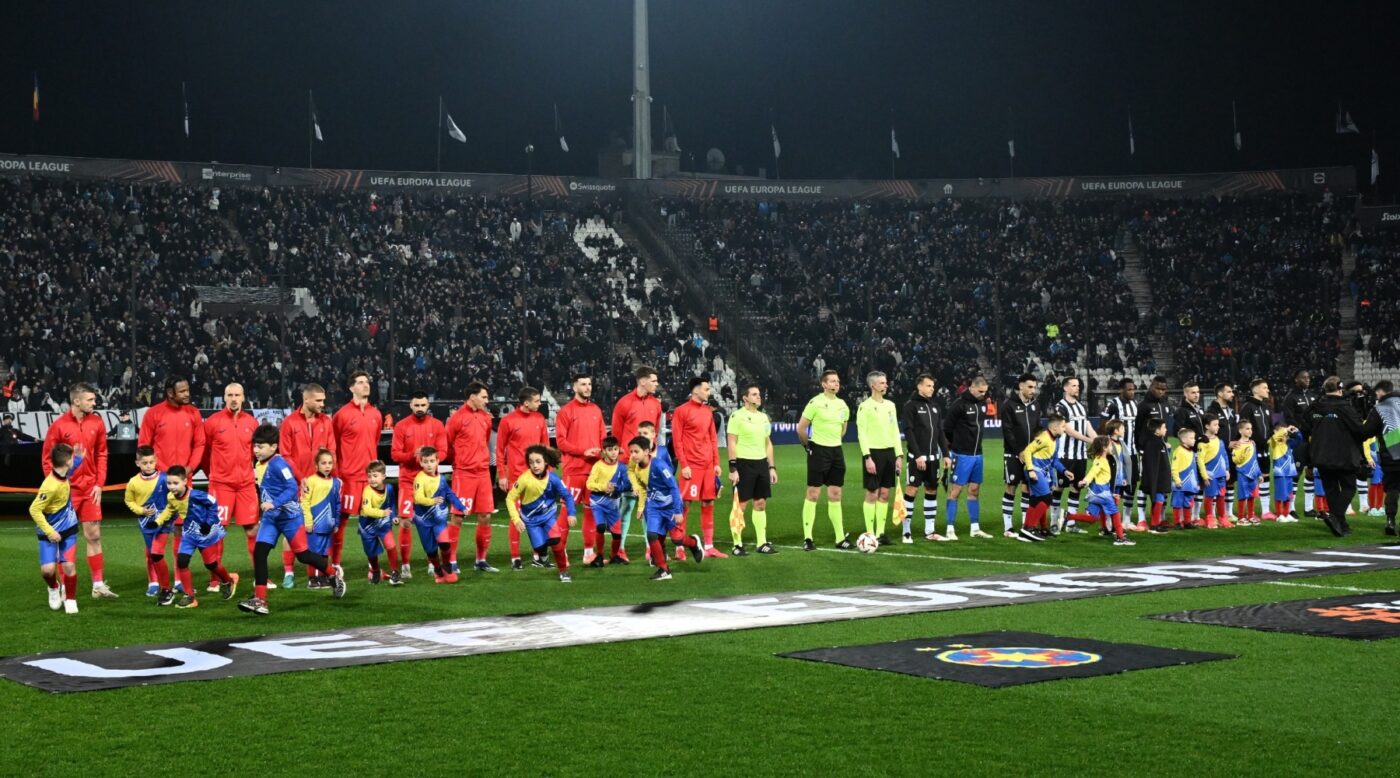 Televiziunea din Grecia, gafă uriaşă la PAOK – FCSB. Ce a apărut pe ecran, în fața a milioane de telespectatori: în România, CNA ar fi dat o amendă uriaşă!