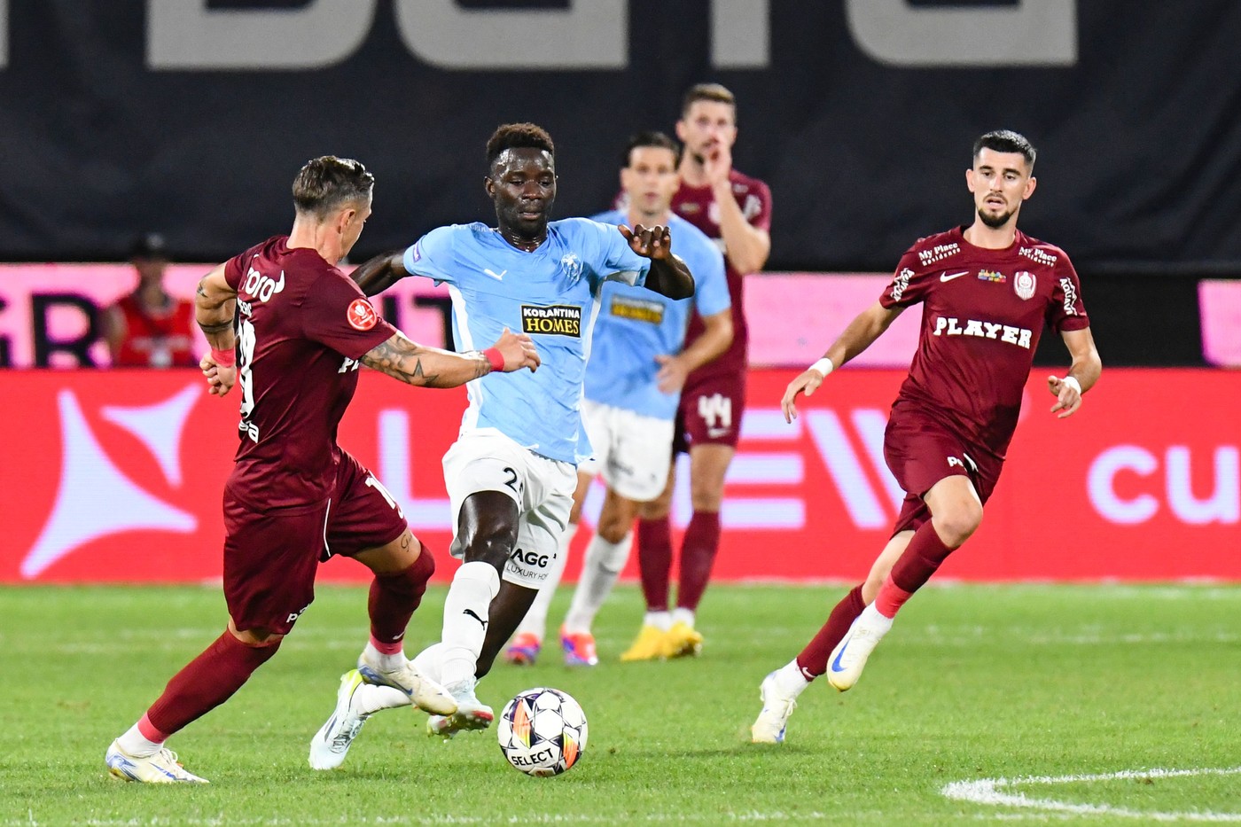 Transfer nou la CFR Cluj! A fost la Cupa Mondialǎ și vine în România să lupte la titlu sub comanda lui Dan Petrescu. SPECIAL