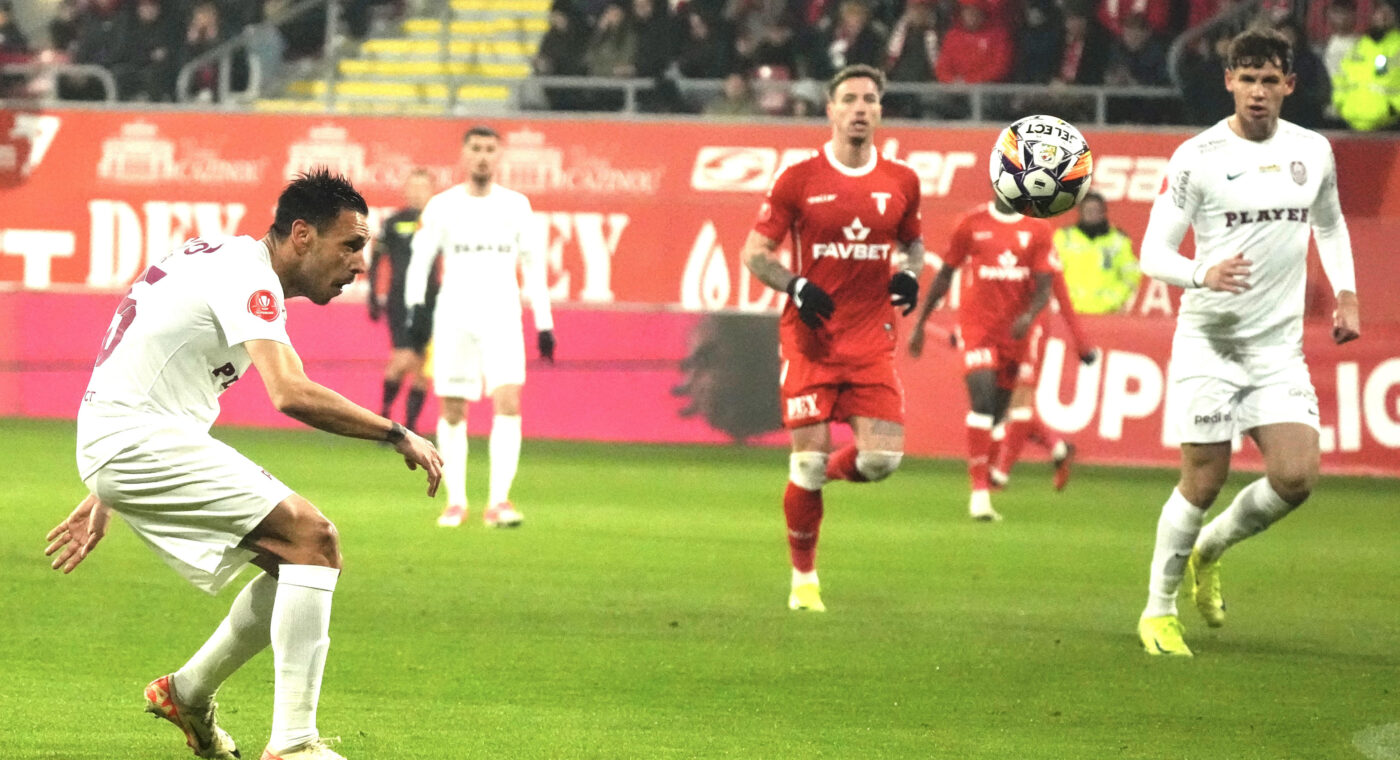 UTA – CFR Cluj 1-4, în etapa 26 din Superliga. Echipa lui Dan Petrescu este lider în campionat, depășind FCSB la golaveraj