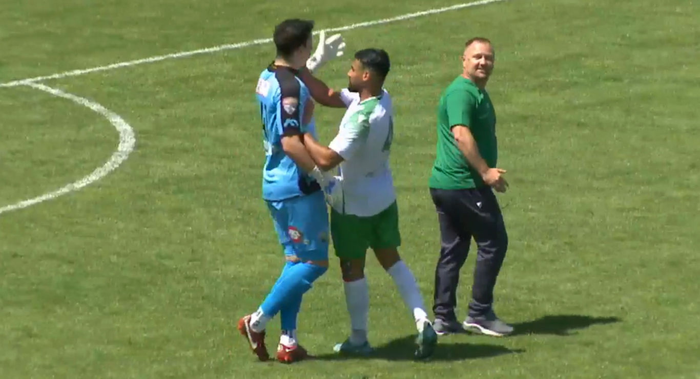 Un antrenor din Liga 2 recunoaște că a reproșat unor fotbaliști ai săi aspecte ce țin de aria ”blaturilor”!