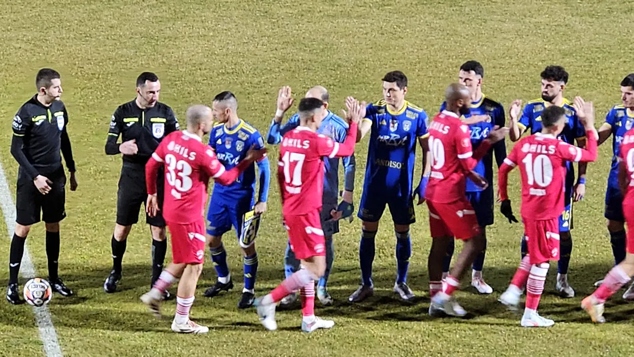 Echipa din Superliga, distrusă de războiul firmelor care au licitat pentru refacerea gazonului. Cum poate retrograda un club din cauza intereselor: „Se dau prieteni între ei, dar se contestă în justiție”. EXCLUSIV