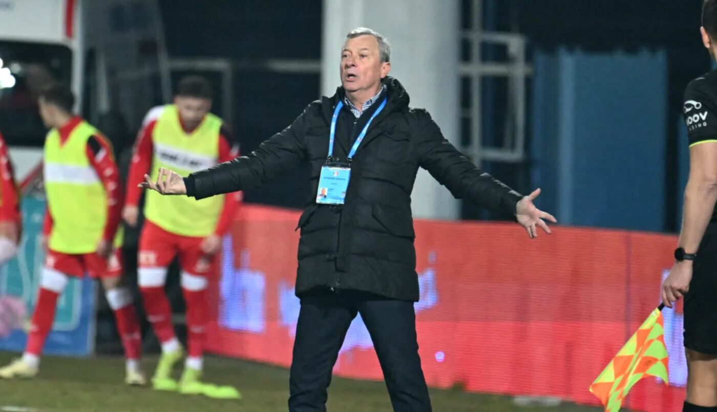 Mircea Rednic, următorul antrenor care poate pleca din Superliga. UTA Arad îi va cere să-şi achite clauza de reziliere, dacă vrea să rupă contractul. EXCLUSIV