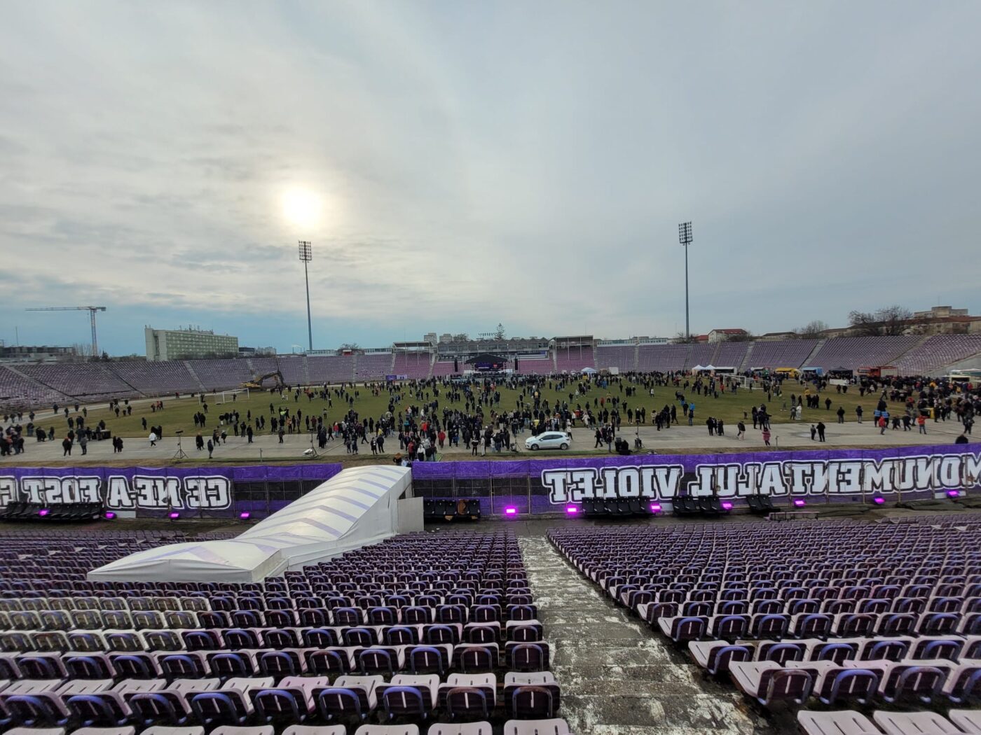 Eveniment fastuos la Timișoara pentru demolarea stadionului „Dan Păltinișanu”. Se va construi o arenă fabuloasă, de 135.000.000 de euro, care va fi printre „nestematele” României