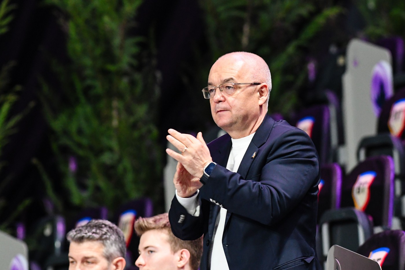 „Boc e în primii 5 ca putere în PNL. E în grupul de la Cluj, eşti nebun?”. Cât de puternic este primarul care a fost şi premierul României şi ce influență are în fotbal
