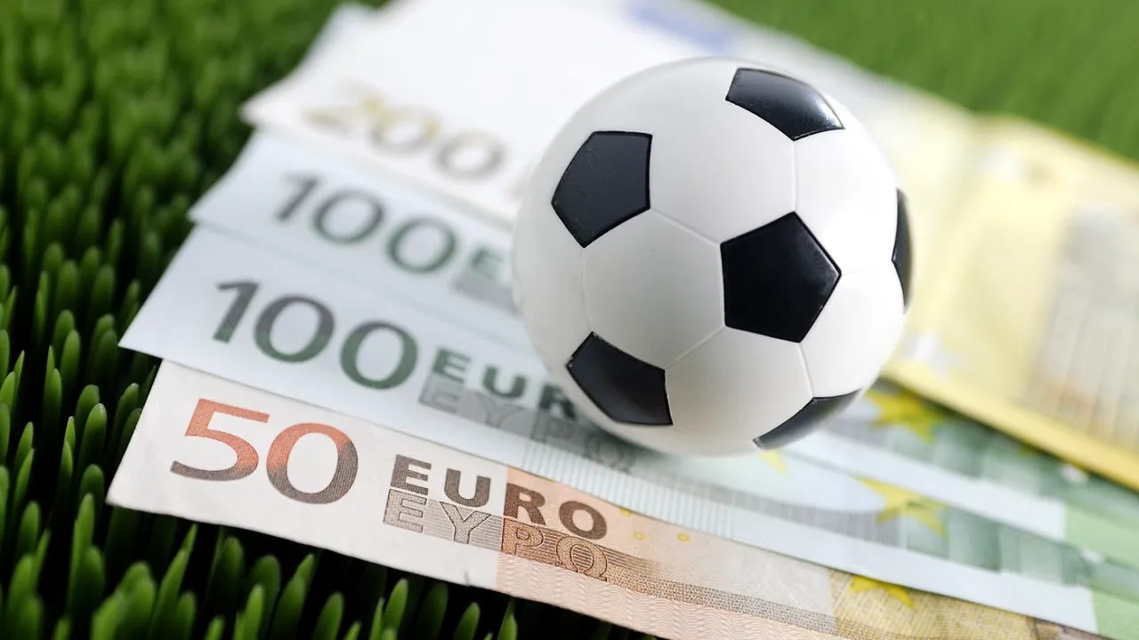 „Foarte mulți fotbalişti pariază! Dau bani unui văr, unei mătuşi sau soției”. Expertul în zona jocurilor de noroc ştie cum fentează jucătorii regulile. EXCLUSIV