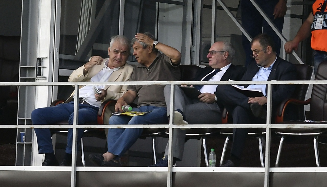 Anghel Iordănescu, mesaj pentru Mircea Lucescu, după atacul împotriva lui Edi Iordănescu: „Uită trecutul! Un selecționer are dreptate doar când îl confirmă rezultatele”
