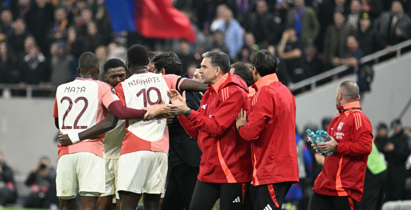 Ce au postat francezii pe conturile oficiale după golul lui Lyon cu FCSB