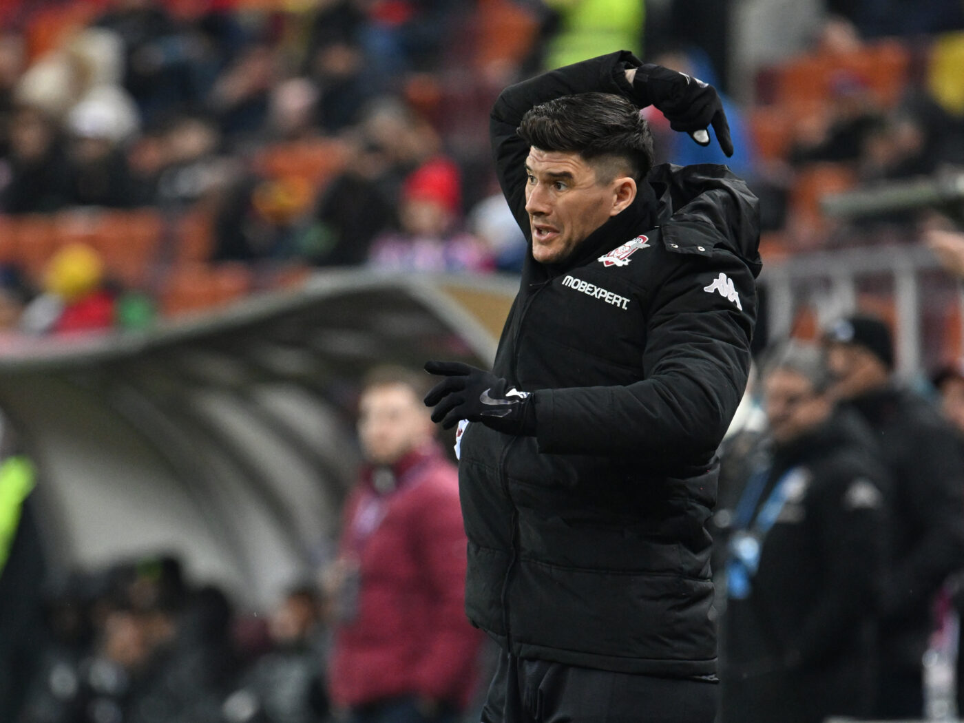 Ce n-ai văzut la TV în Rapid – FCSB 0-0. Cum a reacționat veteranul Cristi Săpunaru după faza în care a „explodat” Arena Națională. SPECIAL
