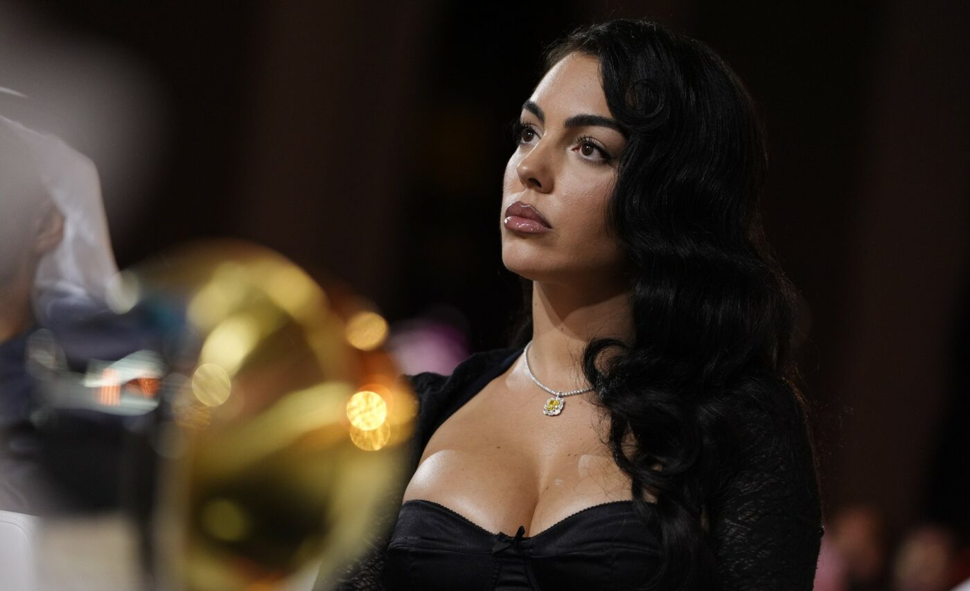 „Cea mai frumoasă femeie din lume”. Primele reacții după ce Georgina Rodriguez a postat imagini cu ea în bikini