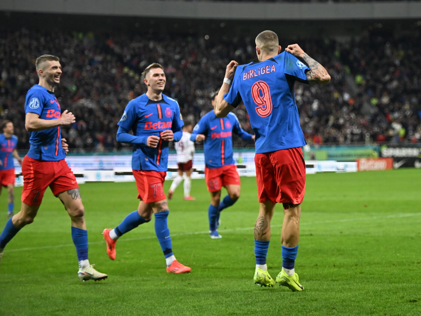 Daniel Bîrligea, reacție surprinzătoare, după FCSB – Rapid 3-3: „Îi așteptăm și pe ceilalți să facă asta”