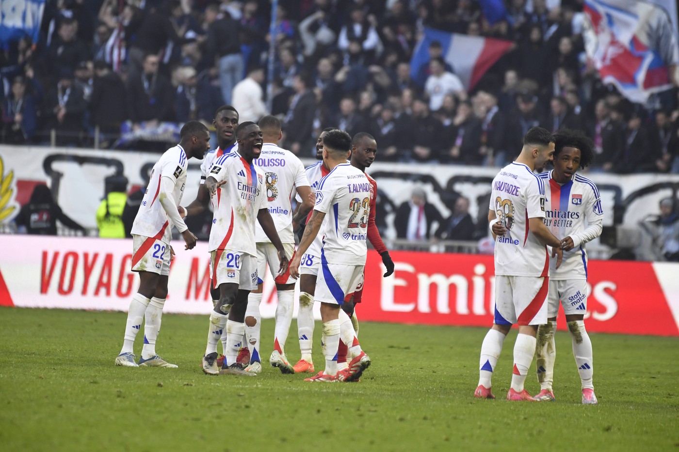 Doi campioni mondiali vin la Bucureşti pentru meciul cu FCSB