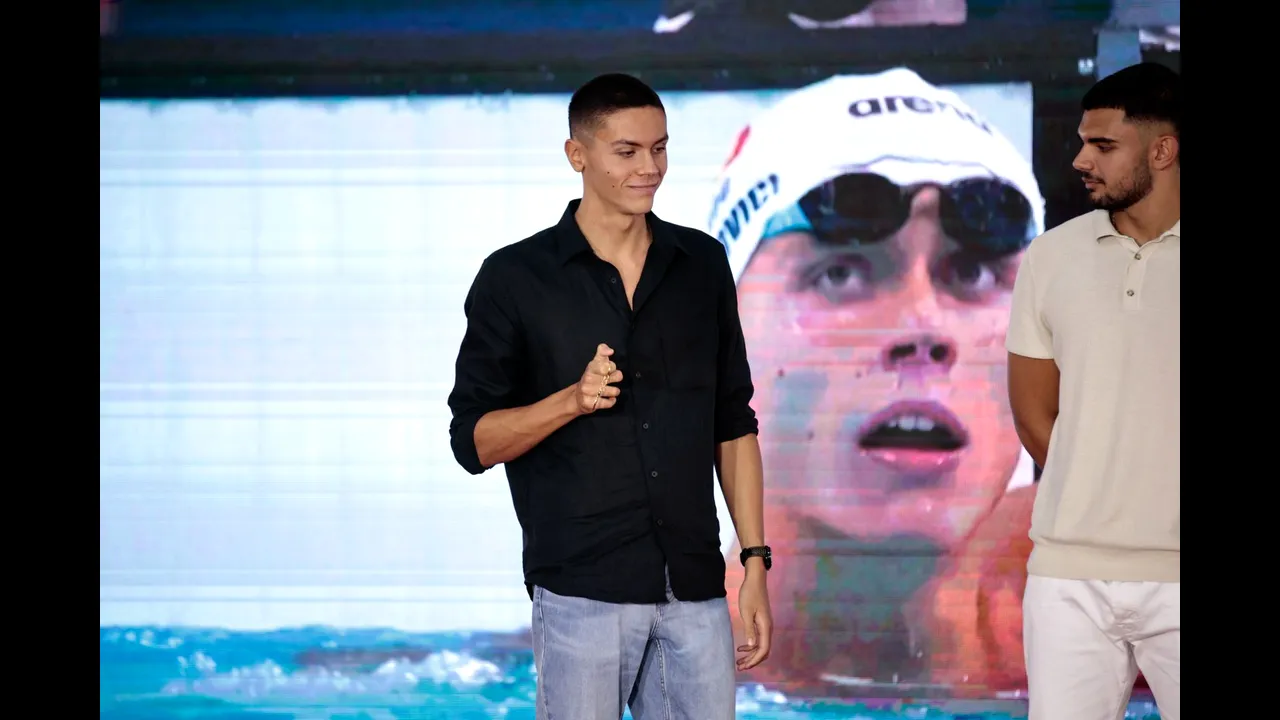 Femeia care a lucrat cu Simona Halep se va ocupa de imaginea lui David Popovici