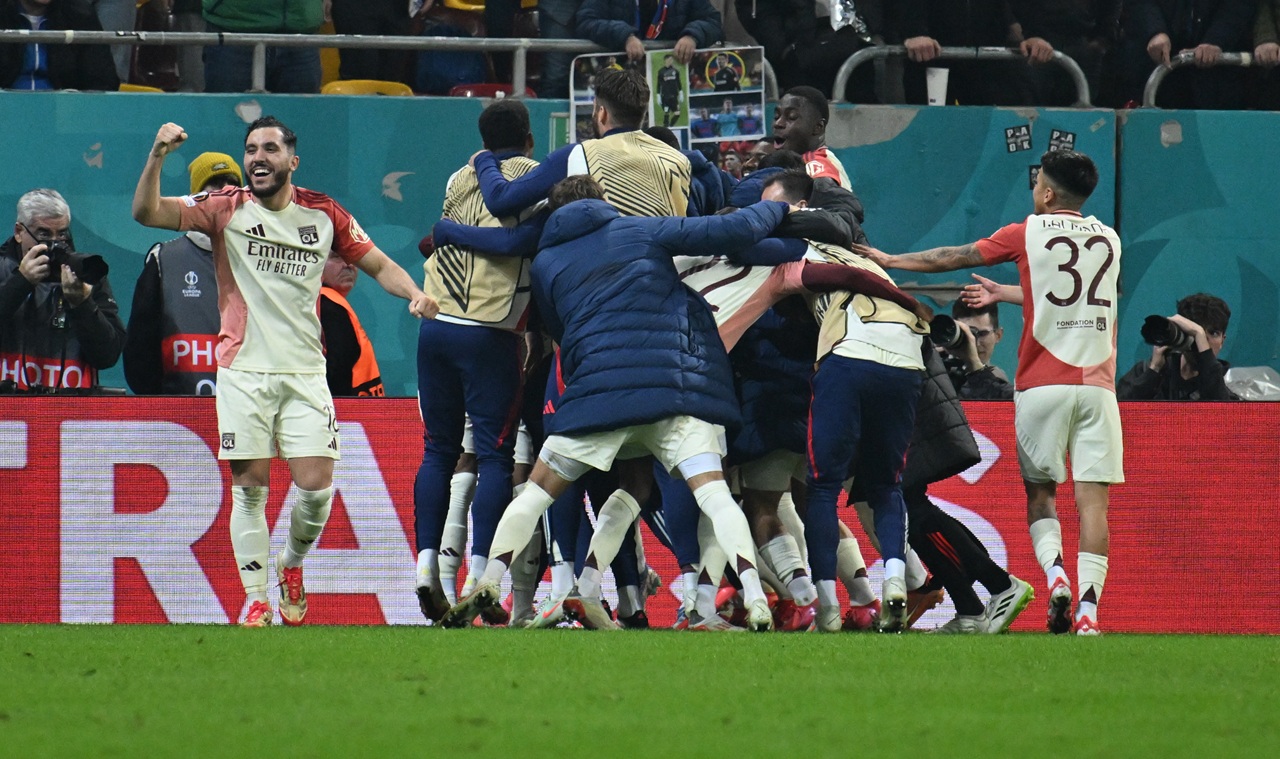 Fotbalistul de 30.000.000 de euro a umilit FCSB la Lyon. E cel mai bun din Europa League