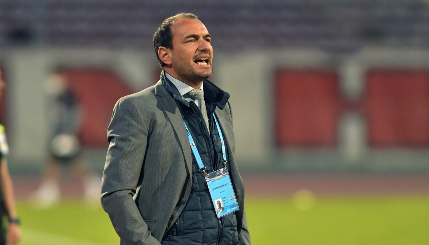 Fotbalistul de la Dinamo care a intrat la liceu cu nota 9,40 la limba română: „Bă, tu ne faci cu capul. Zici că eşti psihopatul ăla din Avionul Condamnaților”