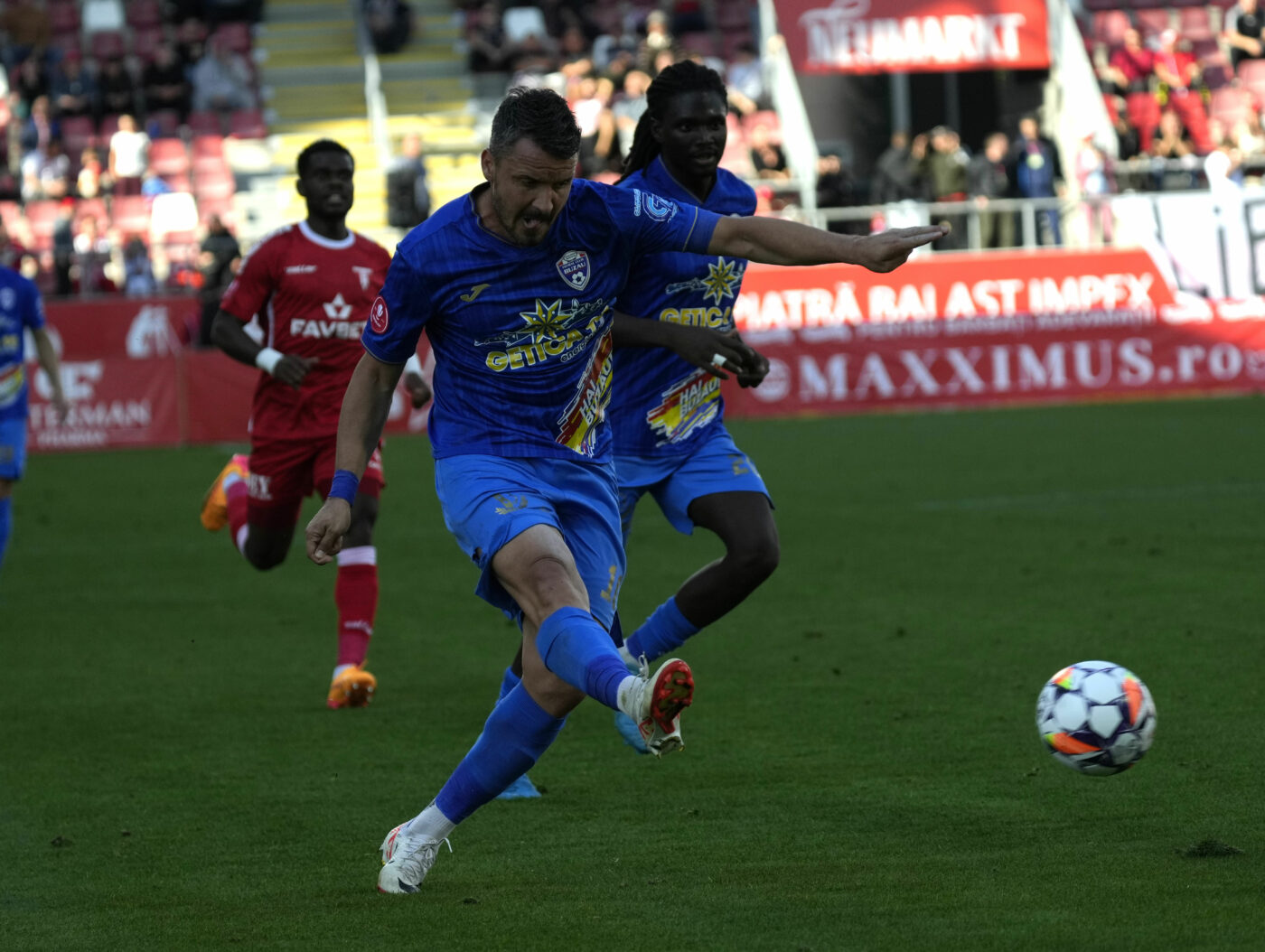 Gloria Buzău – UTA Arad Live Video Online de la ora 17.00, în etapa 29 din Superligă. „Lanterna roșie” caută prima victorie după cinci eșecuri consecutive!