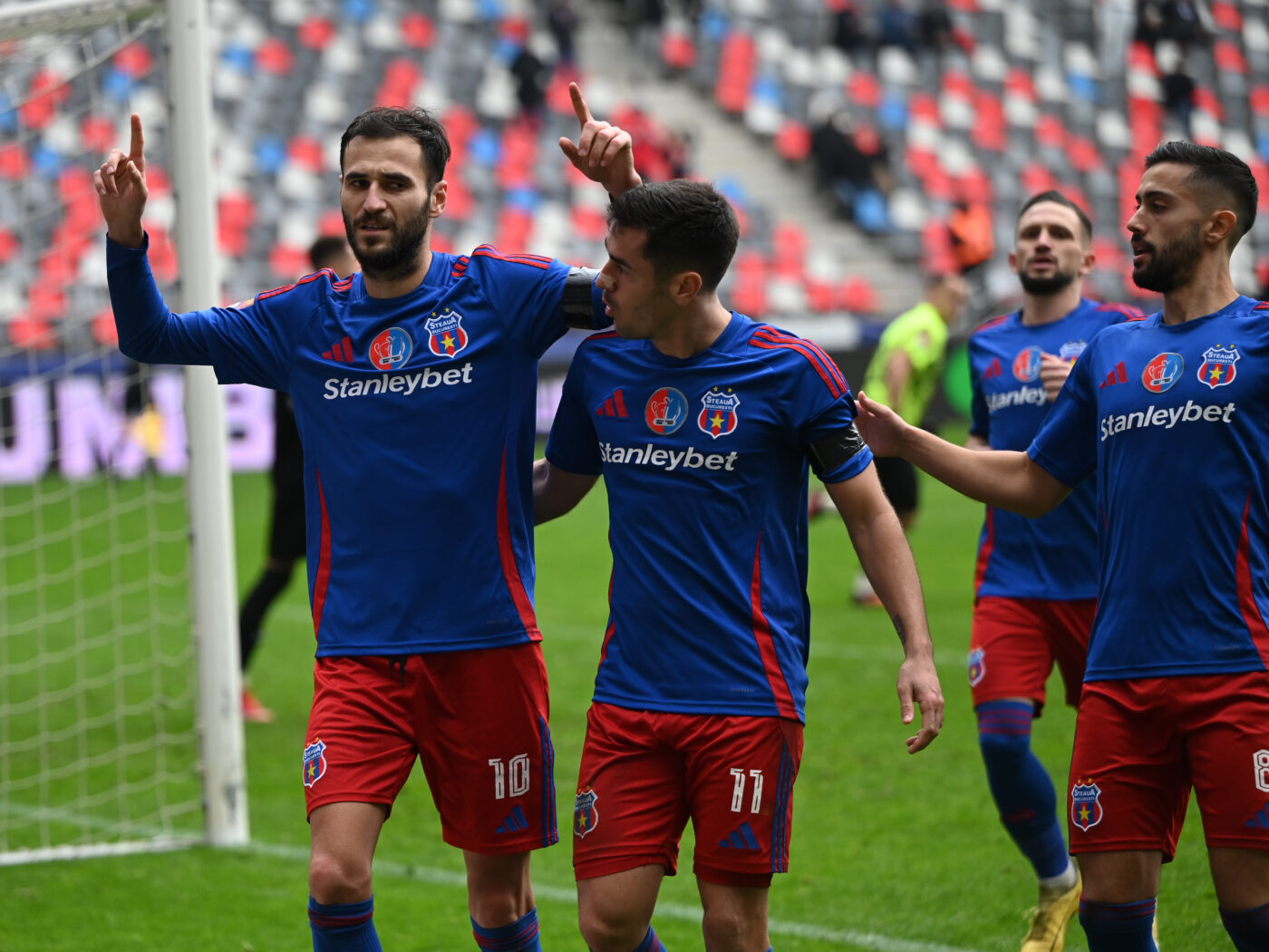 Golgheterul Stelei, la un pas de transferul carierei! Tehnicianul a făcut anunțul: „Eu asta îi doresc! E cel mai bun din campionat!”. EXCLUSIV