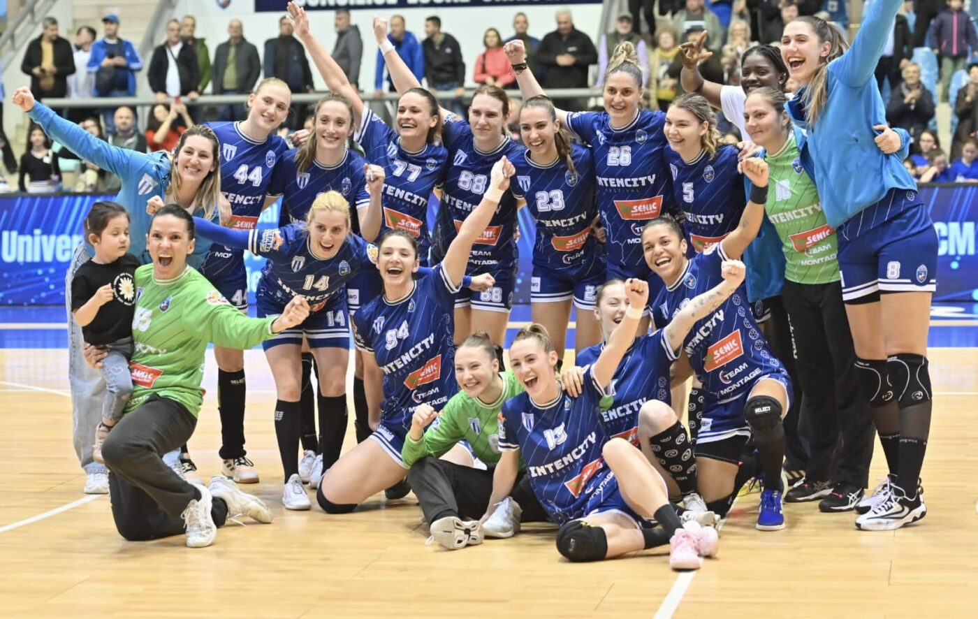 Handbalistele de la SCM Universitatea Craiova au mai făcut o victimă de marcă pe teren propriu, Rapidul. Rezultatele etapei a 19-a din Liga Florilor