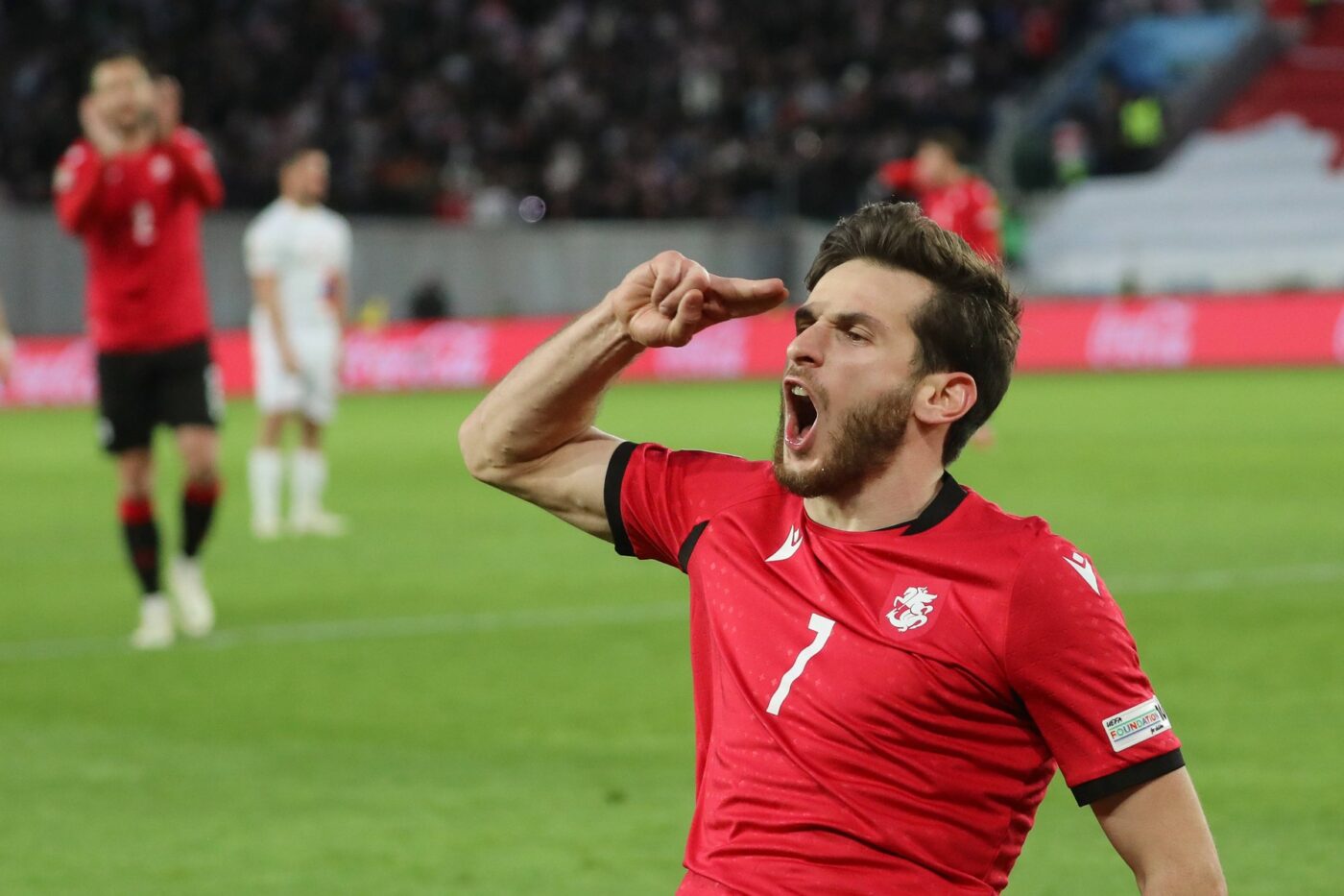 Jucătorul Universităţii Craiova i-a oferit un assist lui Kvaratskhelia, starul de la PSG, iar naţionala lor a reuşit scorul zilei în Liga Naţiunilor! Alţi doi fotbaliști din Superligă, implicaţi în meci