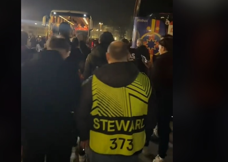 L-au „uitat” la Arena Națională. Fotbalistul de la FCSB a alergat să prindă autocarul