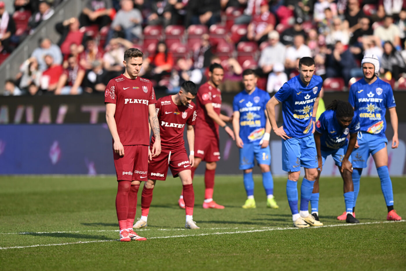 Louis Munteanu a marcat un hat trick în CFR Cluj – Gloria Buzău 6-0 și nu a avut milă de „lanterna roșie” la declarații! „Nu cred că aveau cum să ne stea în cale”
