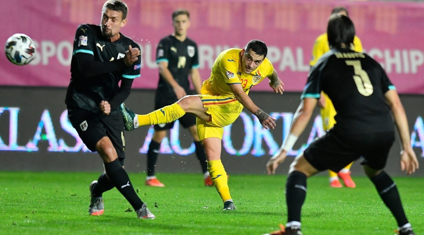 Lovitură! Selecționerul poate pleca înainte de Austria – România: ofertă de la Borussia Dortmund!