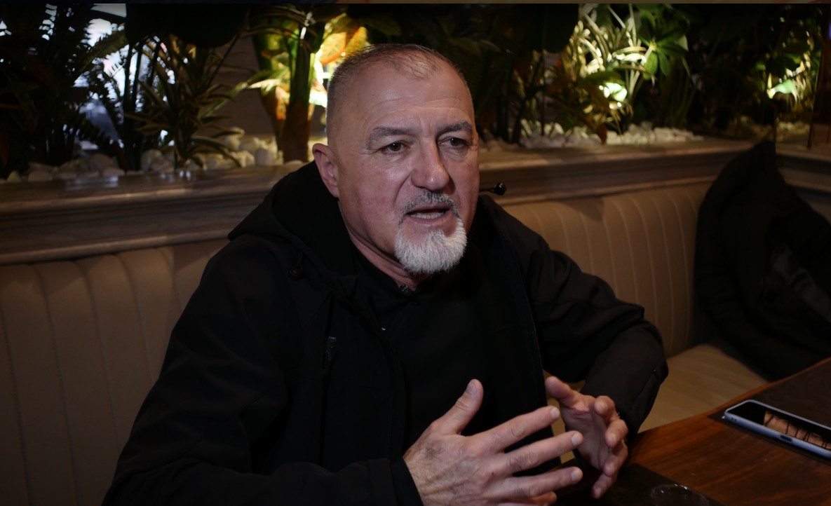 Petre Grigoraș dezvăluie de ce orașul Constanța este împărțit în două tabere! „Farul de acum este confundată, echipa mă refer, cu Academia Gheorghe Hagi. 90 la sută dintre fani mai așteaptă 2-3 ani”. EXCLUSIV